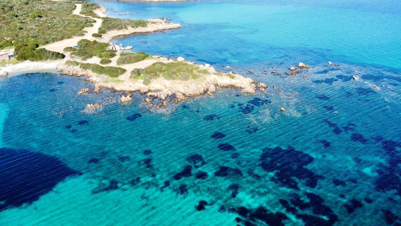 Beach House Rebe Golfo Aranci Eksteriør billede