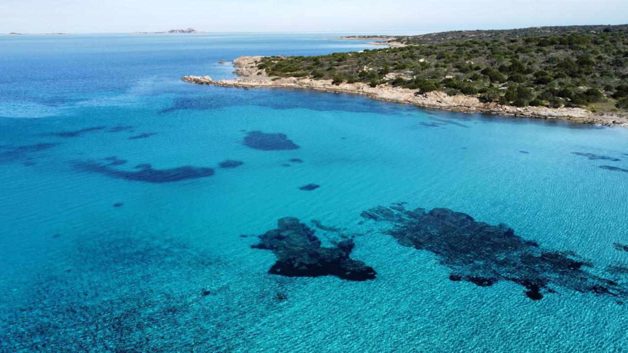 Beach House Rebe Golfo Aranci Eksteriør billede