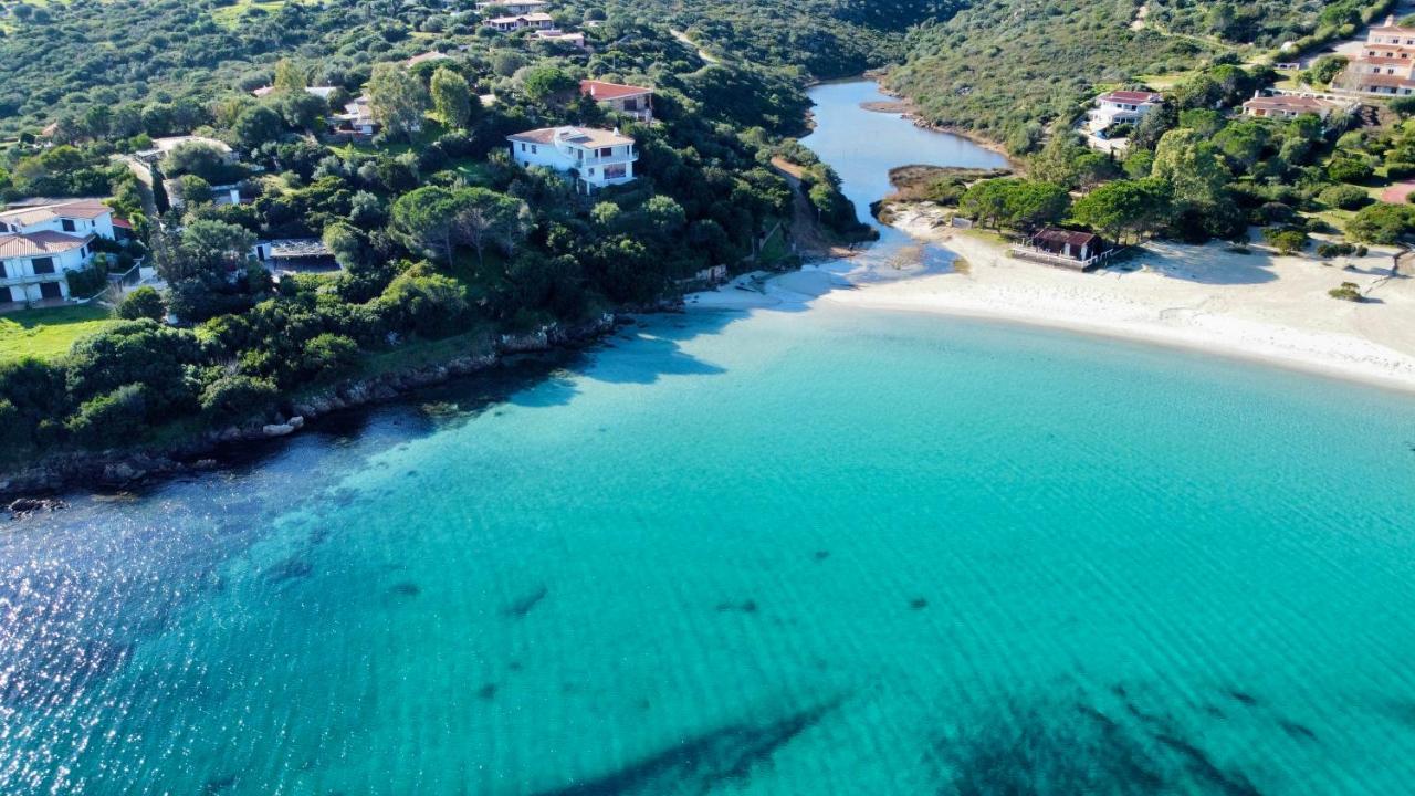 Beach House Rebe Golfo Aranci Eksteriør billede